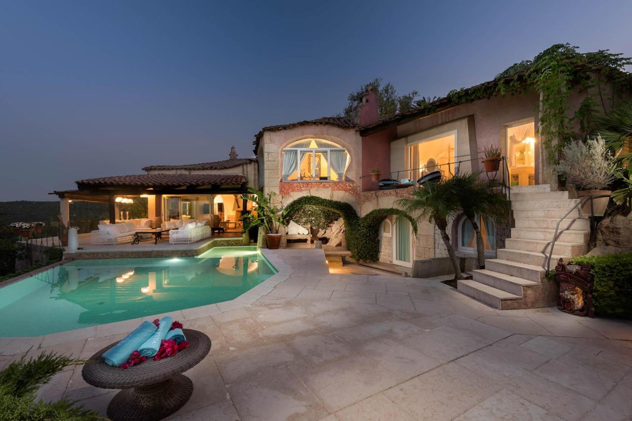 Suite King con Vista Piscina